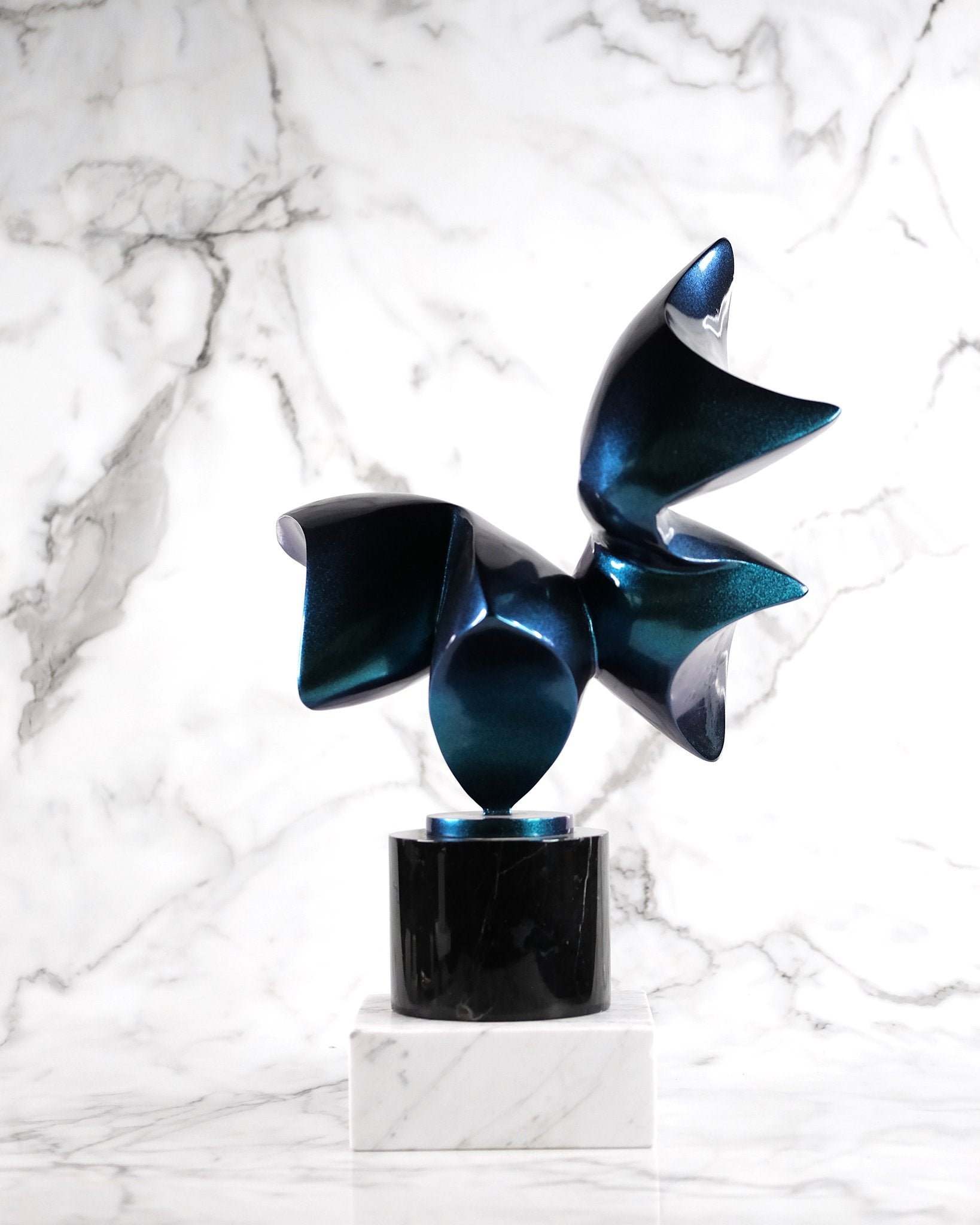 Blue-to-Green Holographic Lacquered Aluminum Sculpture on Marble Base (5)