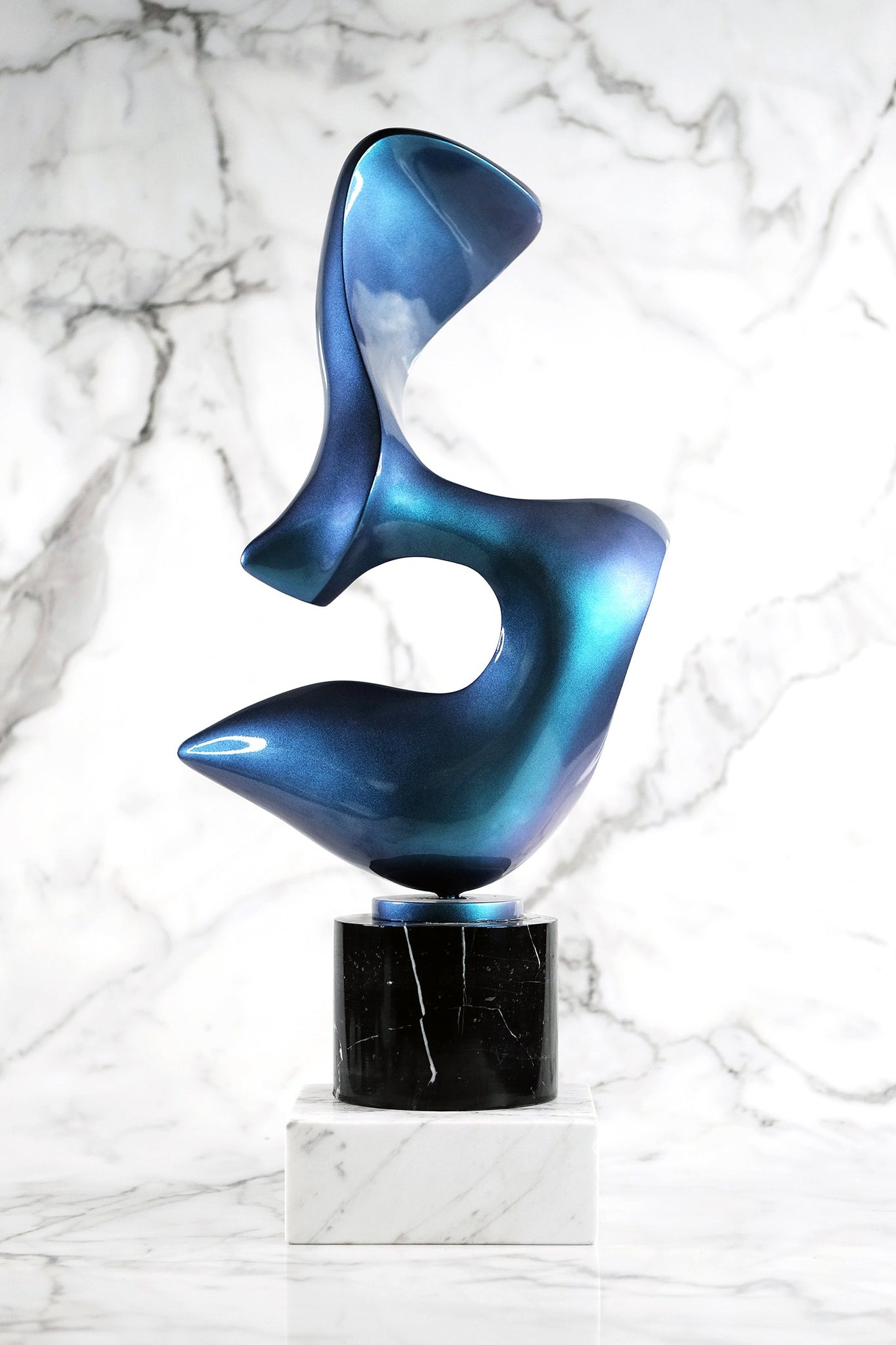 Blue-to-Purple Holographic Lacquered Aluminum Sculpture on Marble Base (1)