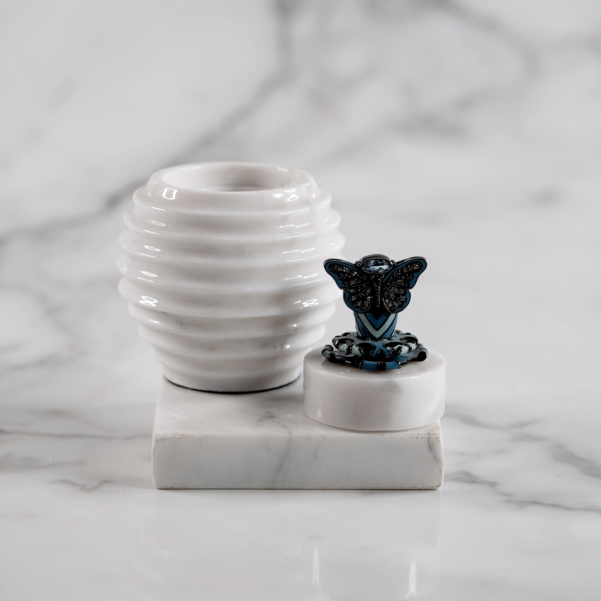 Turned White Marble Ribbed Jar, with Blue Enamel, Sapphires & Blue Topaz Butterfly on Lid