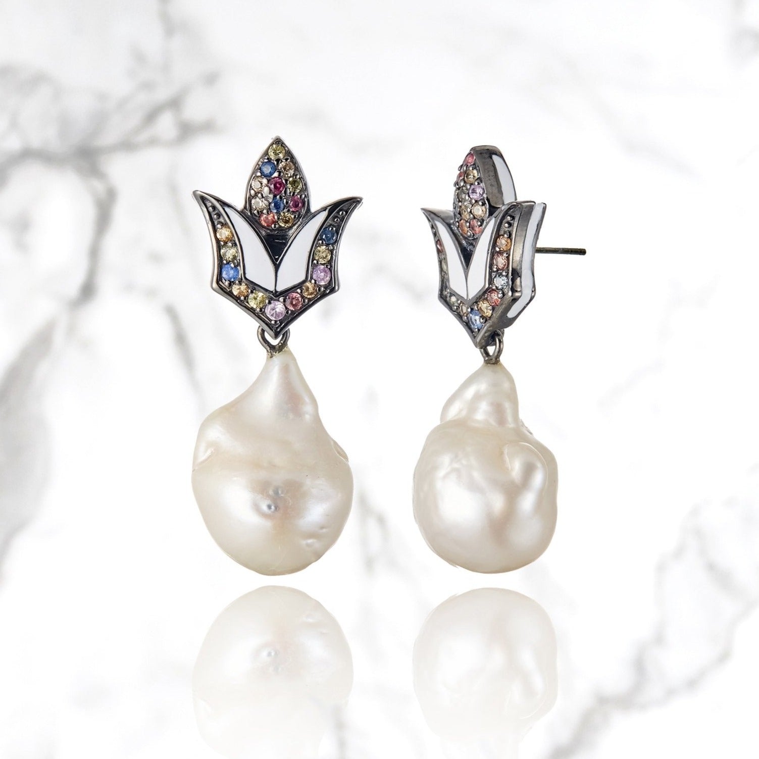 MCL Design tulip earrings
